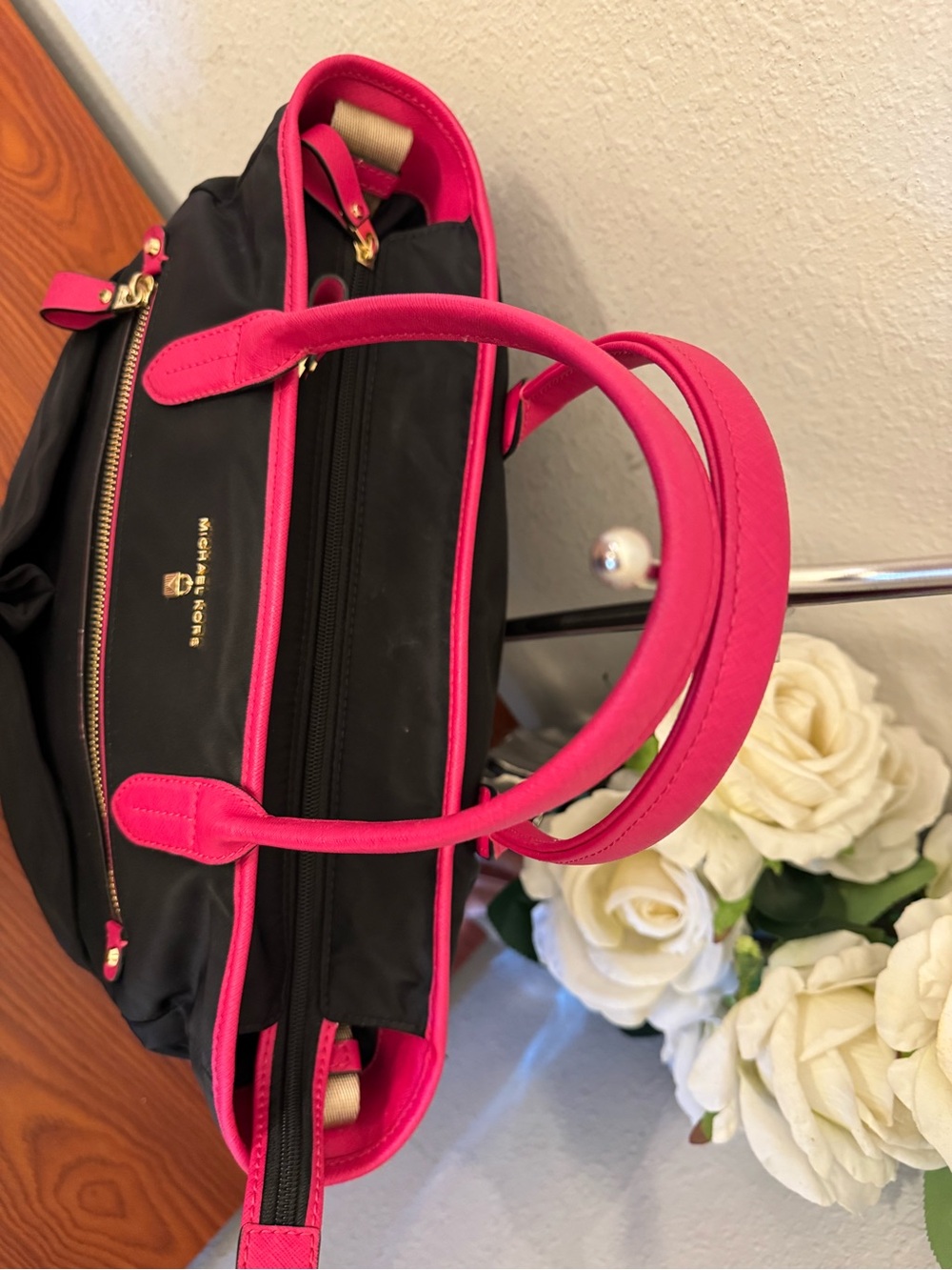 Michael Kors Black diaper bag with Hot Pink Trim and Gold Accents - Picture 7 of 12